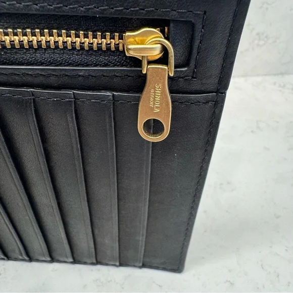 Shinola Little Birdy Wallet Crossbody Bag in black - Picture 9 of 12